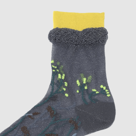TRICOTE ／ FLOWER SHEER SOCKS