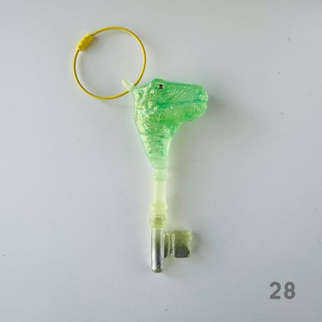 吉田和夏 ／ Dinosaur key ｜C