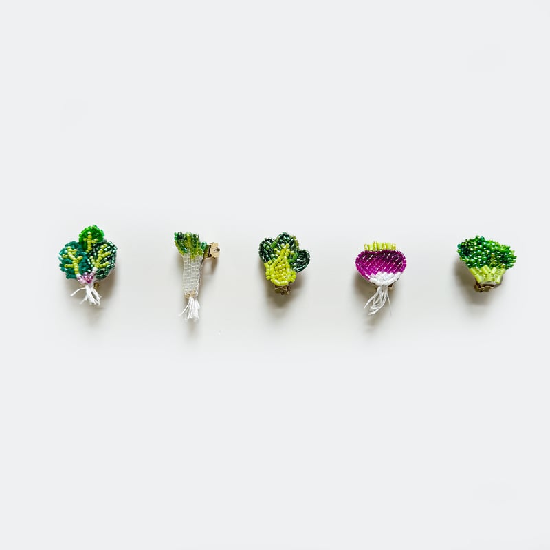 吉丸 睦 ／ ビーズ刺繍 ｜ベジタブルなイヤーアクセサリー