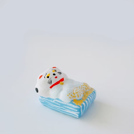 habotan ／ 土人形（普) ｜6月の招き猫