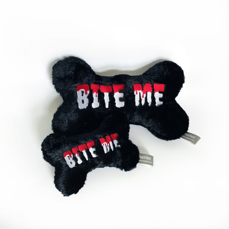 ぬいぐるみ Bite Me ボーン [ FuzzYard ]