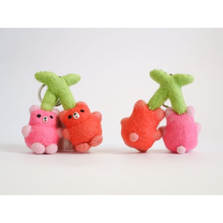 KotatsuVillage ／ Wool Felt Keychain