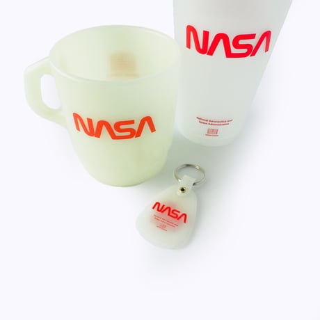 NASA LUMA ZIP KEY RING（Glow)