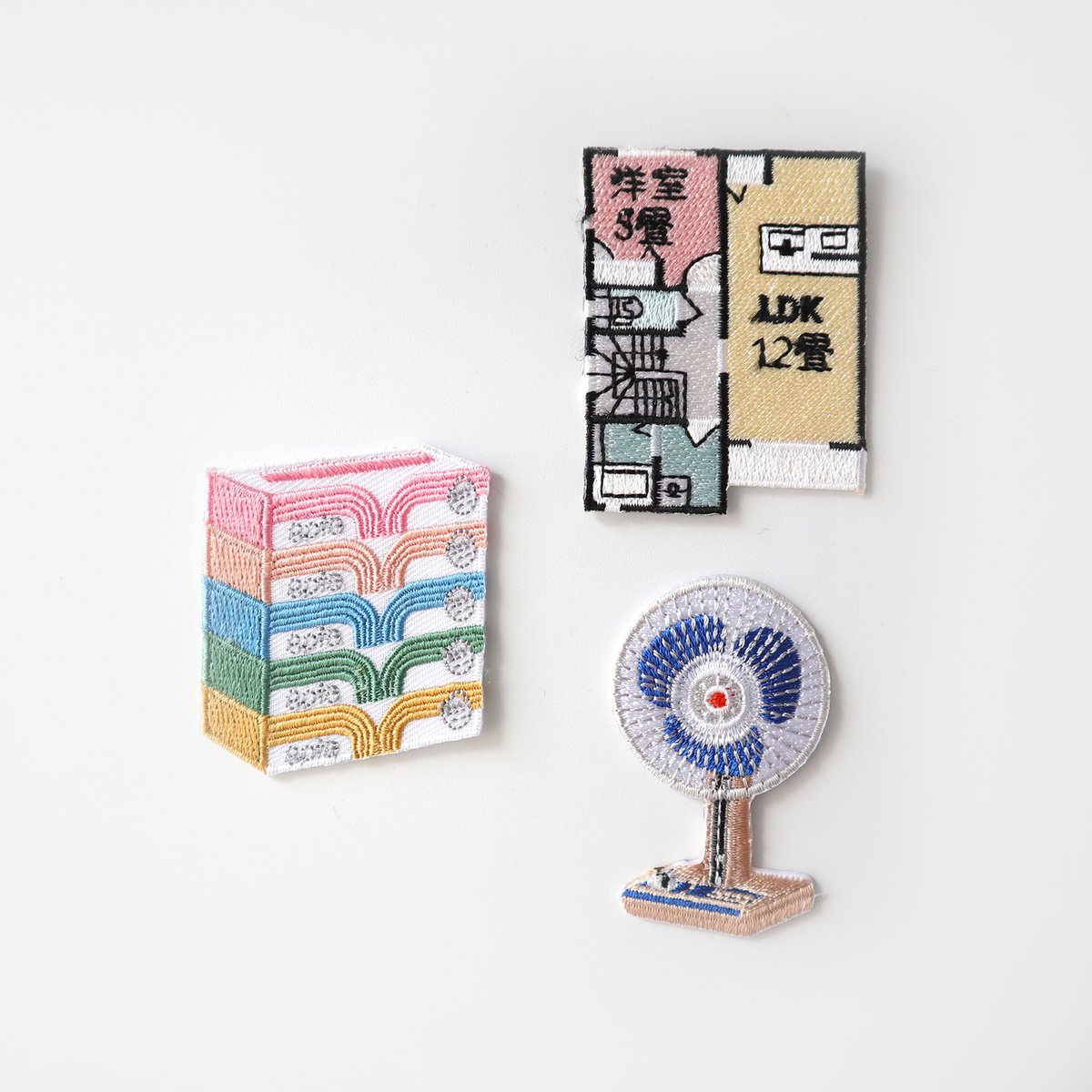 刺繍ワッペン 3セット｜家の中：01 | はちみせ （83）