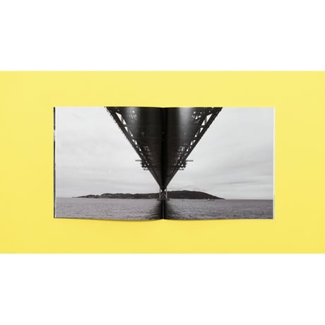 麗日・春菊 ／ KOBE LOSTFUTURE  ―神戸の失われた未来を記憶する写真集―