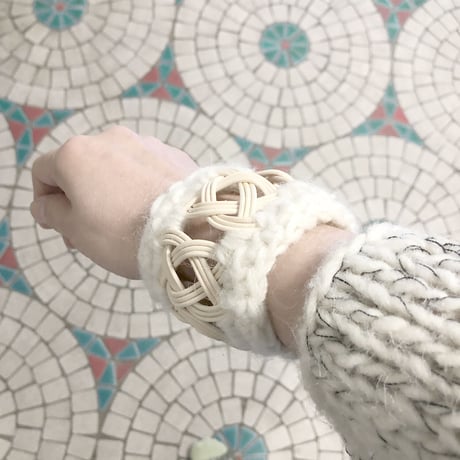 YOSHIKO ／  Rattan ニット Bangle シンプル