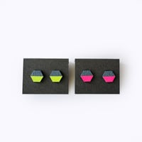松本康孝 ／ Wear PAPER イヤーアクセサリー｜六角形