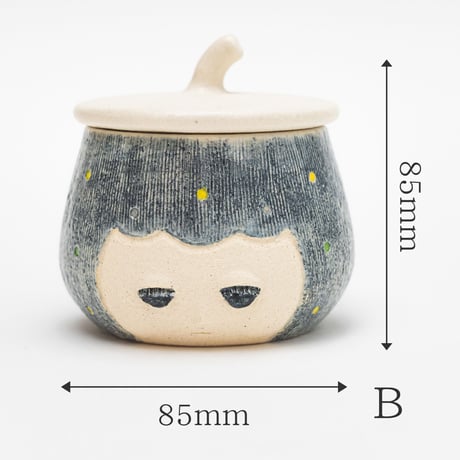 谷村仁美 陶作品「蓋物・女の子」