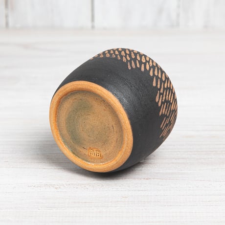 エヴァーソン朋子 陶作品「花器」A8