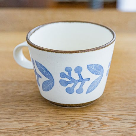 かとうようこ 陶作品「コーヒーカップ・実」