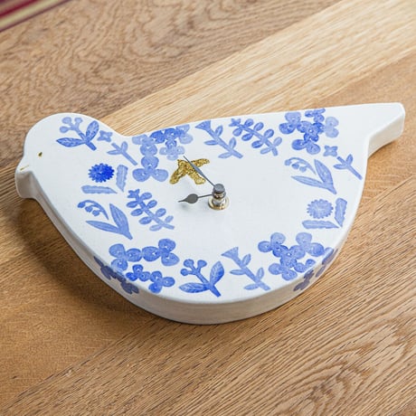 かとうようこ 陶作品「時計 とり」