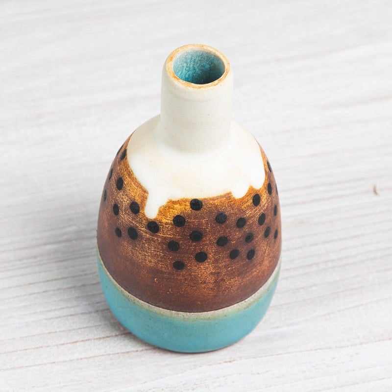 エヴァーソン朋子 陶作品「花器」A4 | gallery So-Ra online shop