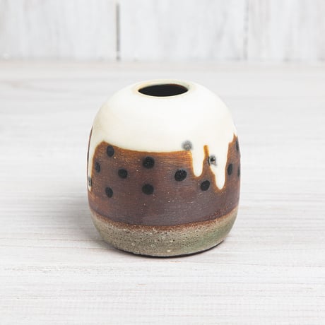 エヴァーソン朋子 陶作品「花器」A6