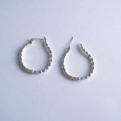 ラウンドline hoop ピアス (L)
