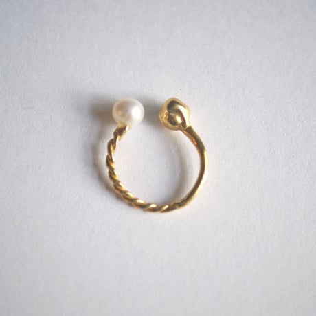 pearl&ball イヤカフ/gold