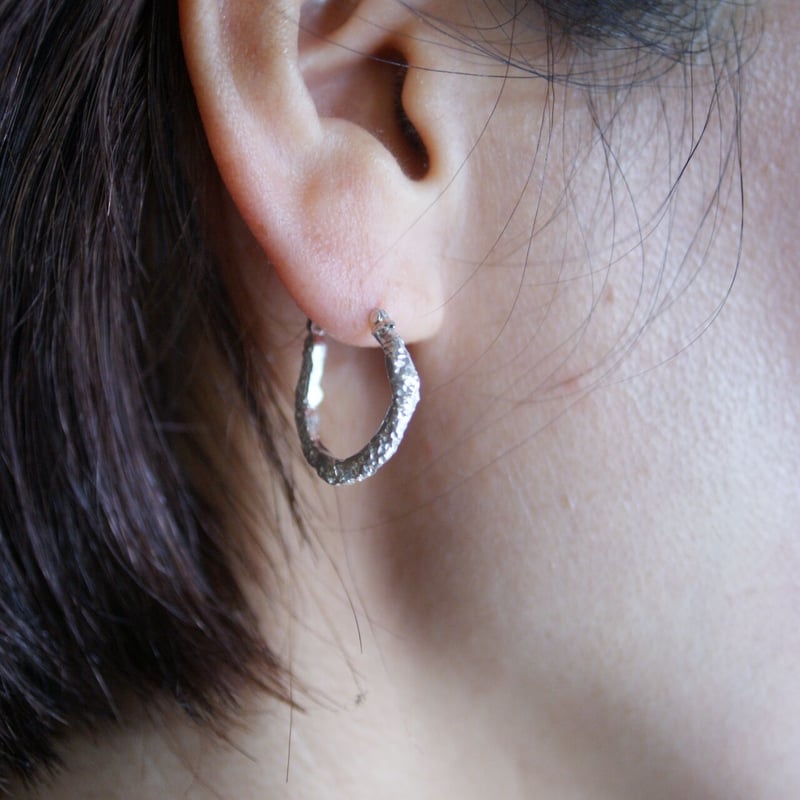 クラフトline hoop ピアス | chumeq
