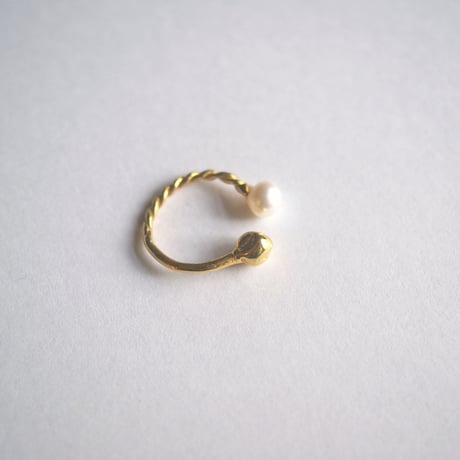 pearl&ball イヤカフ/gold