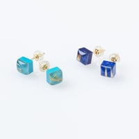 ルチルクォーツ＋天然石ピアス