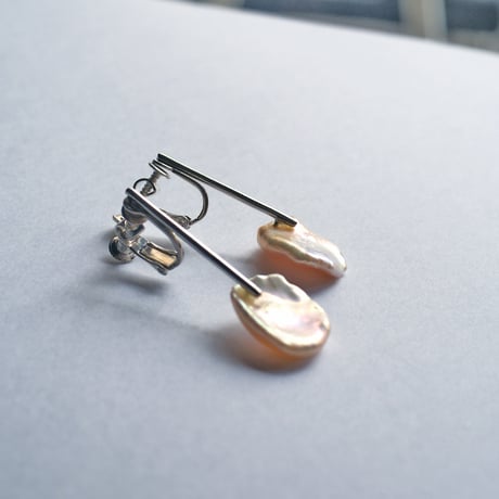 ペタルパールlongピアス