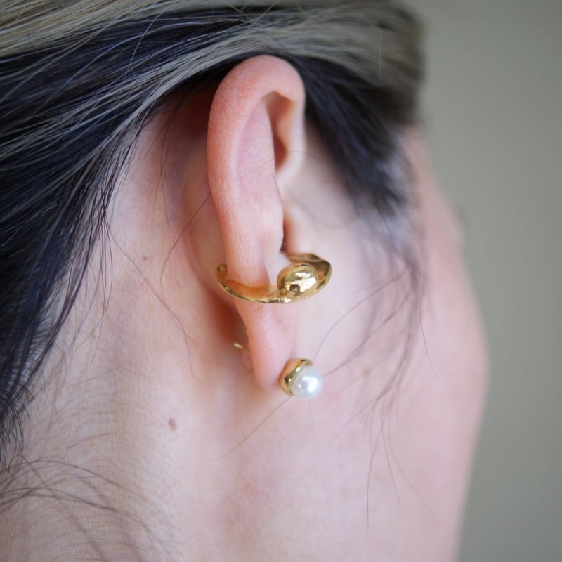 Yumi Sumiyama イヤカフ　ゴールド ゆうパケット】 イヤーカフ 金属アレルギー ニッケルフリー 18k