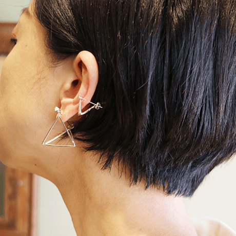 ピラミッド ピアス  / S