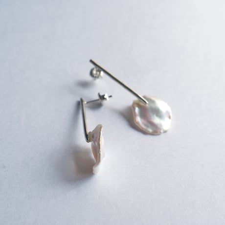 ペタルパールlongピアス