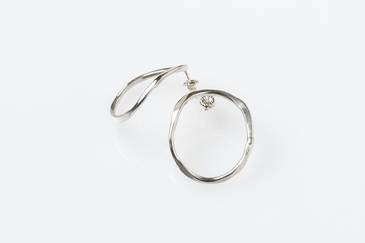 フロントサークルピアス | chumeq フロントサークルピアス | chumeq