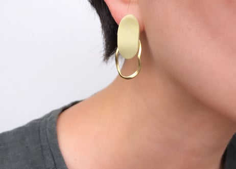 chisouピアス・イヤリング(ピスタチオ)