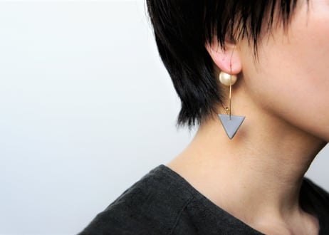 odenフープピアス（フジ×チャコールグレー）