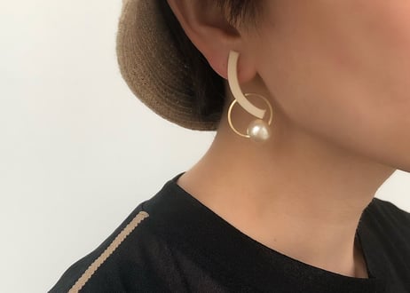 tempoピアス・イヤリング(オフ)