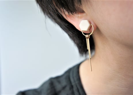 nasucaピアス・イヤリング（オフ）