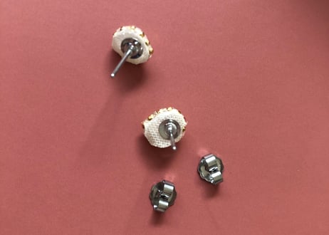 mini bijouピアス・イヤリング（クリスタル×バロックパール）