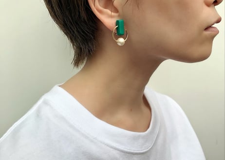clioneピアス・イヤリング（フォレストグリーン）