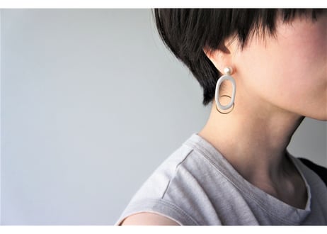 ovalピアス・イヤリング（シルバー）