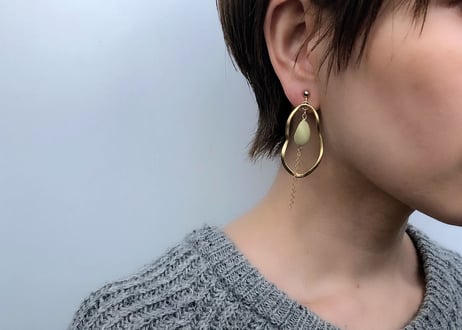 insekiピアス・イヤリング(ピスタチオマーブル)