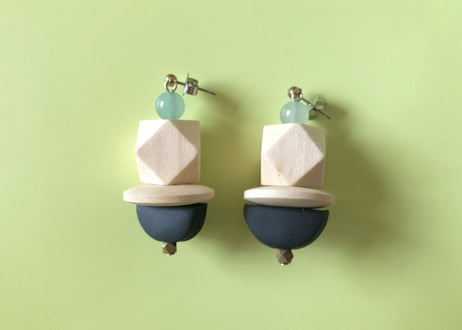 donguriピアス・イヤリング(クロ)