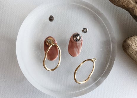 chisouピアス・イヤリング(マーブルオレンジ)