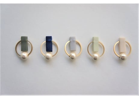 clioneピアス・イヤリング（トレンチベージュ)
