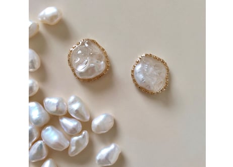 bijouピアス・イヤリング（クリスタル×バロックパール）