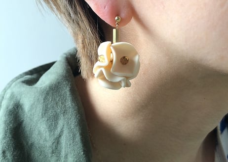 ohanaピアス・イヤリング(オフ)