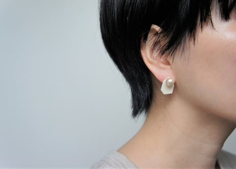 カケラピアス（オフ）