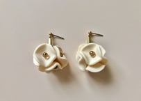 ohanaピアス・イヤリング(オフ)