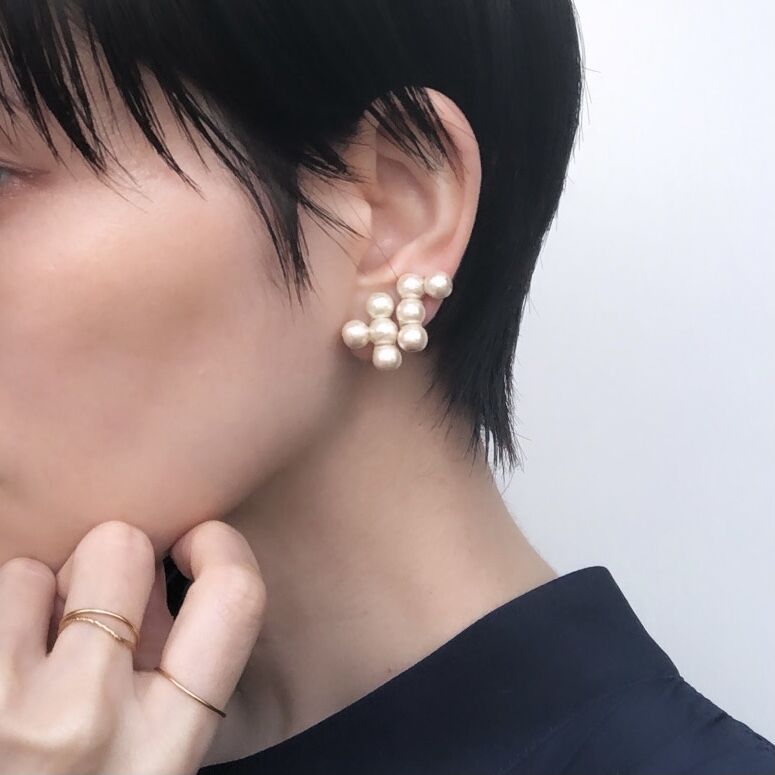 WEB限定販売】記号ピアス・カフス（T字・片耳用） | piii