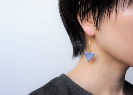 odenフープピアス（デニムブルー×オフ）
