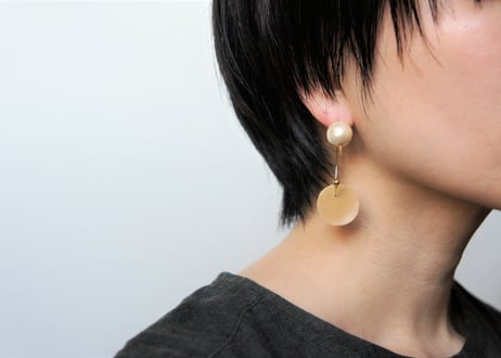 odenフープピアス（ベージュ×オフ）