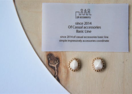 mini bijouピアス・イヤリング（オフ）