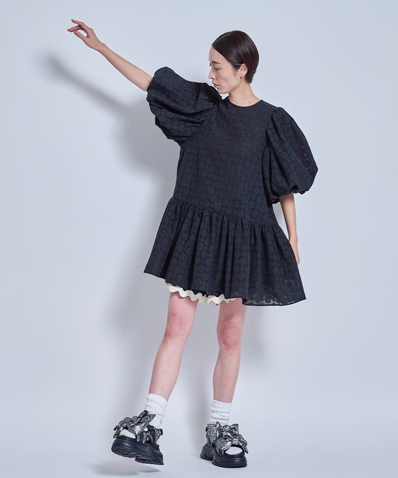 美品☆ トーマスマグパイ キルティングジャカードドレス 黒 ティアード ロング トーマスマグパイ リトルドレス(2262411)【受付終了：5月お届け