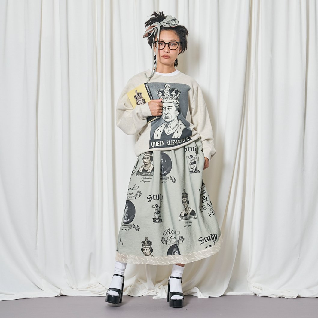 極美品ꕥトーマスマグパイ フリルスウェット トレーナー 異素材 立体シルエット トーマスマグパイ クイーンエリザベスミドルサイズスウェット(2261832