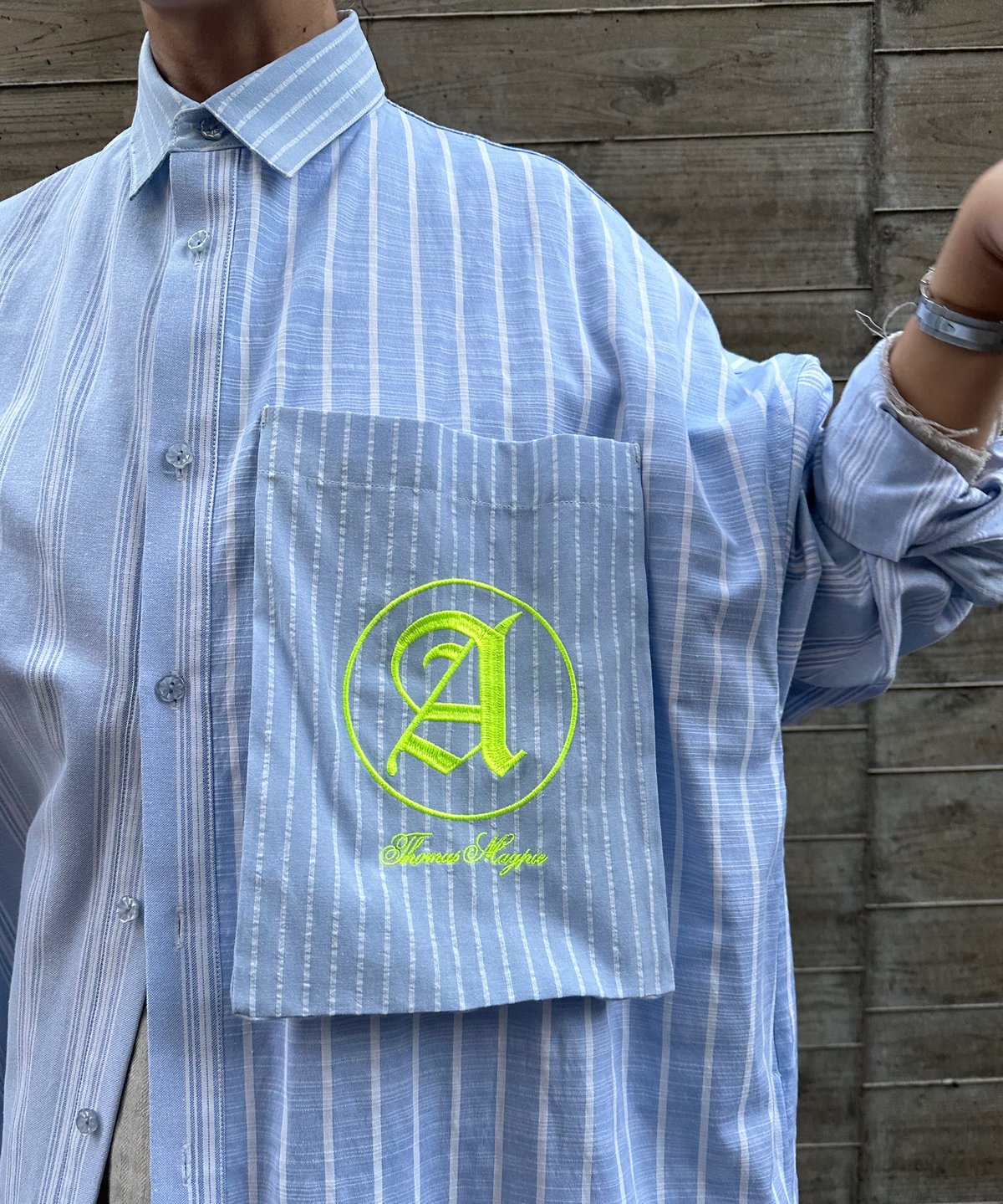 トーマスマグパイ ストライプ長袖シャツ オレンジアクセント トーマス