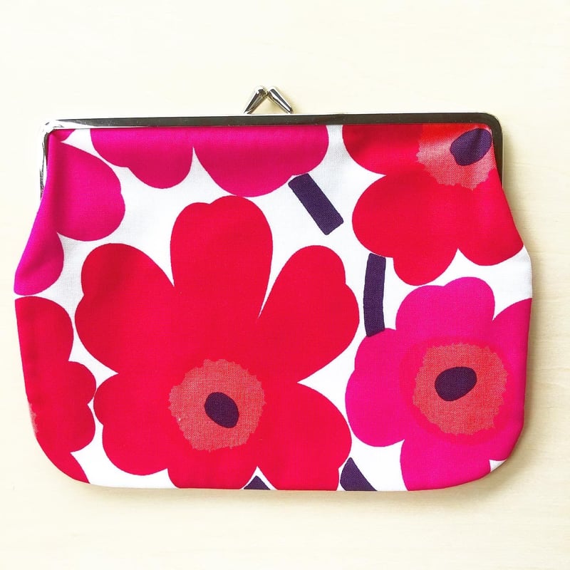 新品 marimekko Logo がま口 ポーチ マリロゴ ブラウン 専用商品 マリメッコ がま口ポーチ ロゴ ブラウン - メルカリ